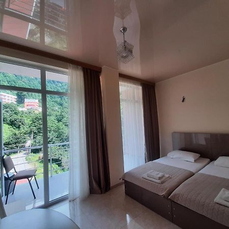 Giorgi Kvariati Hotel Buitenkant foto