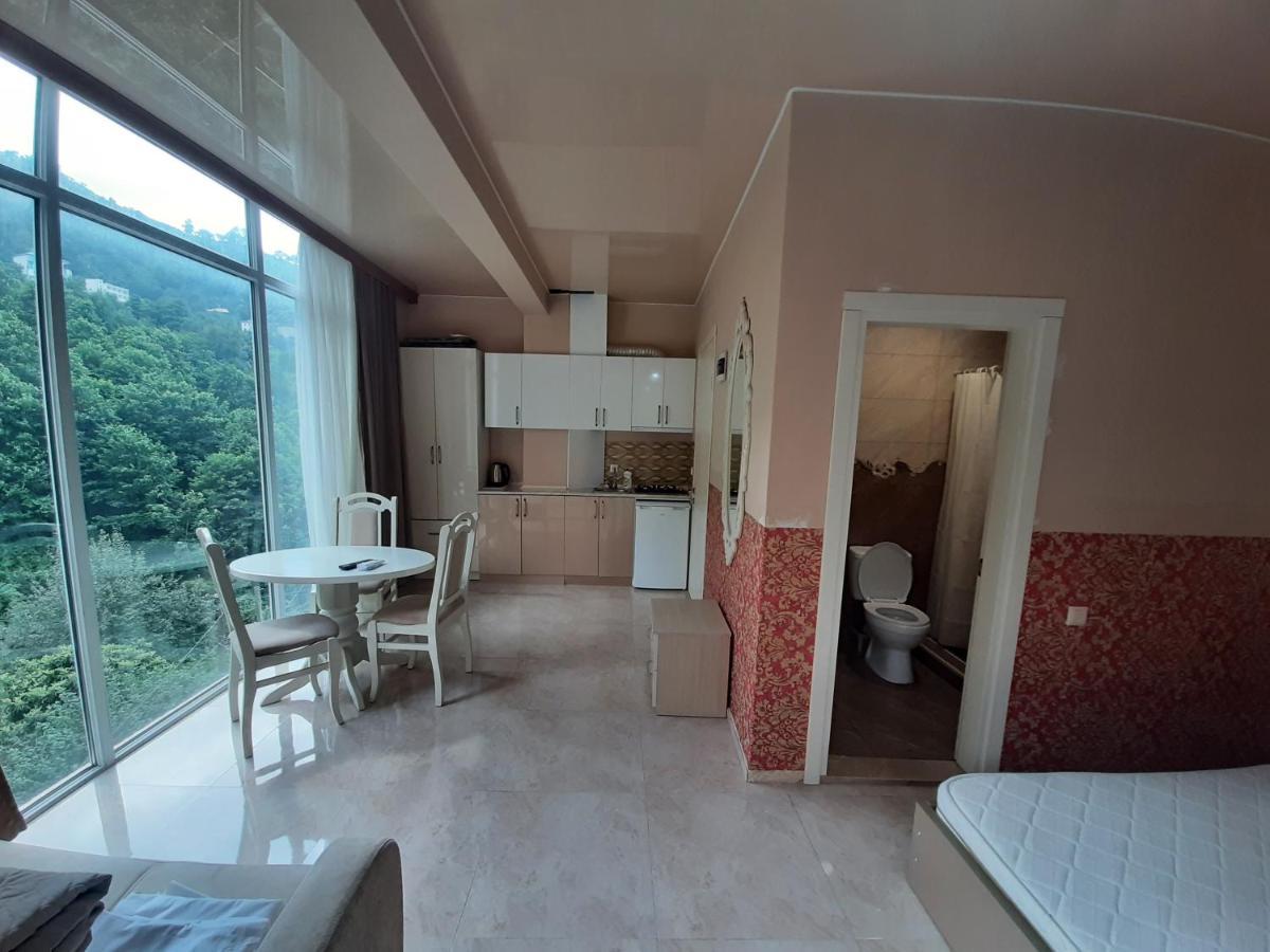 Giorgi Kvariati Hotel Buitenkant foto