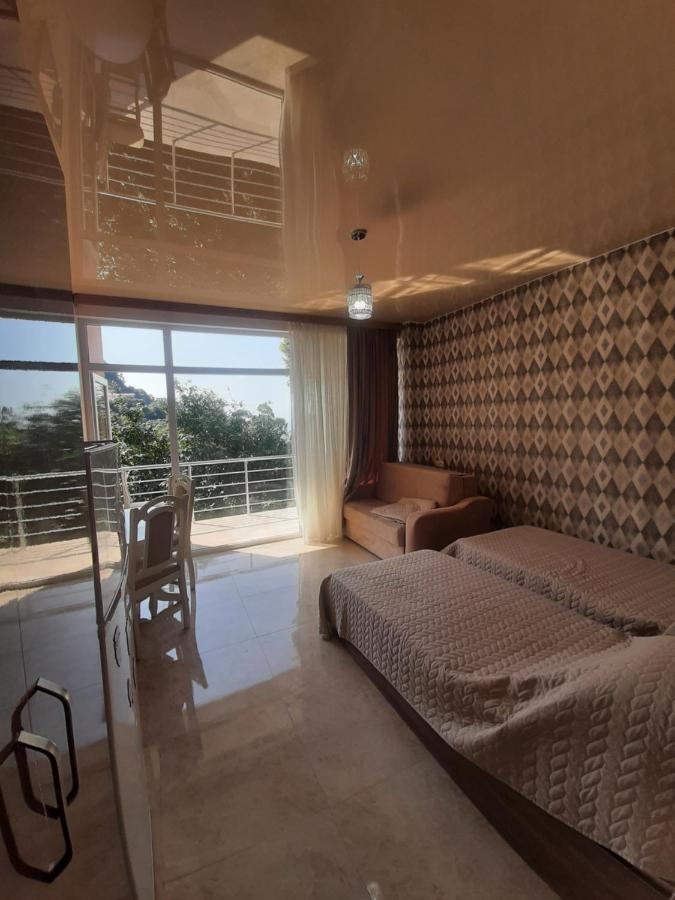 Giorgi Kvariati Hotel Buitenkant foto