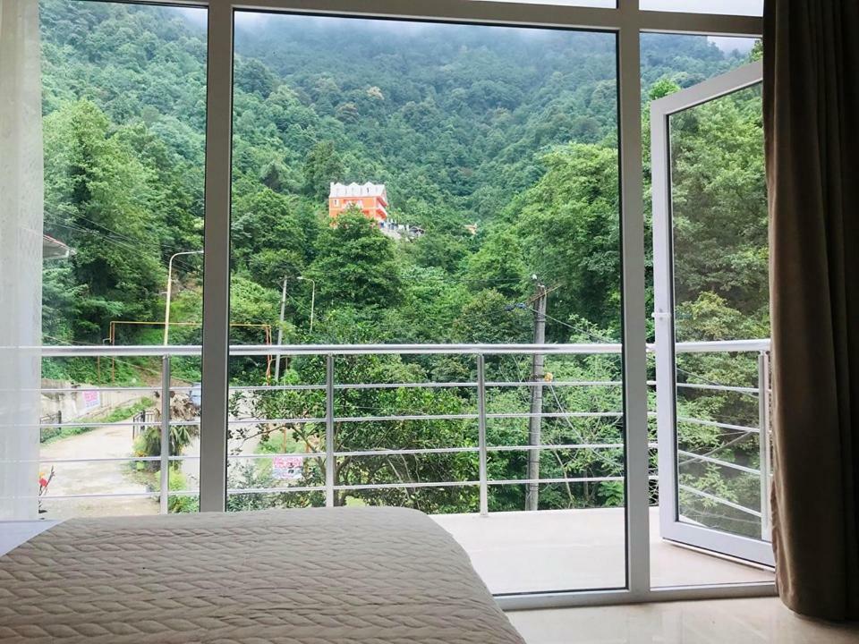 Giorgi Kvariati Hotel Buitenkant foto